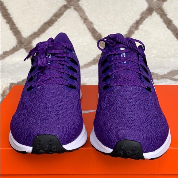 NIKE AIR ZOOM PEGASUS 36 TB Court Purple/White Men - Picture 10 of 16